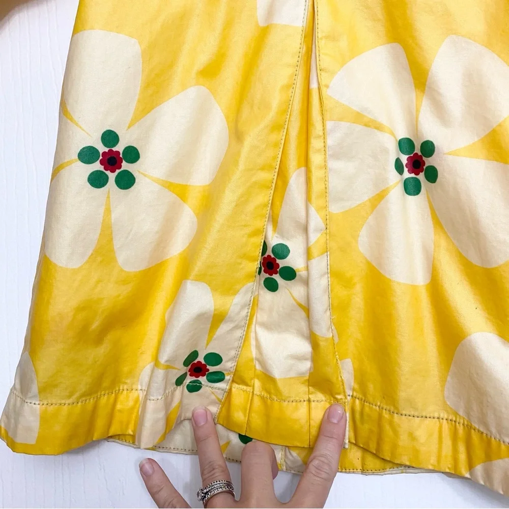 Baby Gap Yellow Floral Raincoat 2T